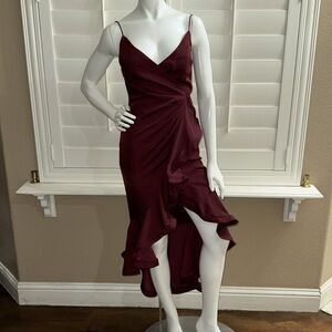 Selfie Leslie Dream of Me Midi Dress Wine XS